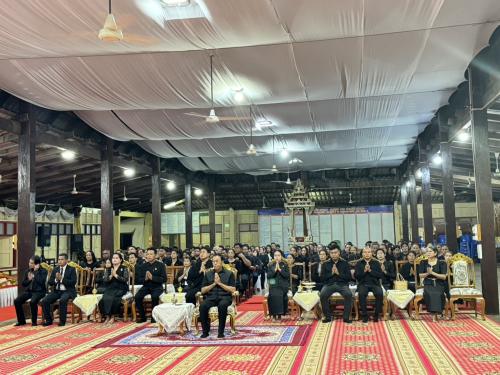 สพอ.วังสมบูรณ์ ร่วมกับคณะกรรมการเครือข่ายกองทุนแม่ของแผ่นดินอำเภอวังสมบูรณ์ และคณะกรรมการพัฒนาสตรีอำเภอวังสมบูรณ์ ร่วมพิธีบำเพ็ญกุศลสวดพระอภิธรรมอุทิศถวายพระราชกุศล แด่ สมเด็จพระนางเจ้าสิริกิติ์ พระบรมราชินีนาถ พระบรมราชชนนีพันปีหลวง